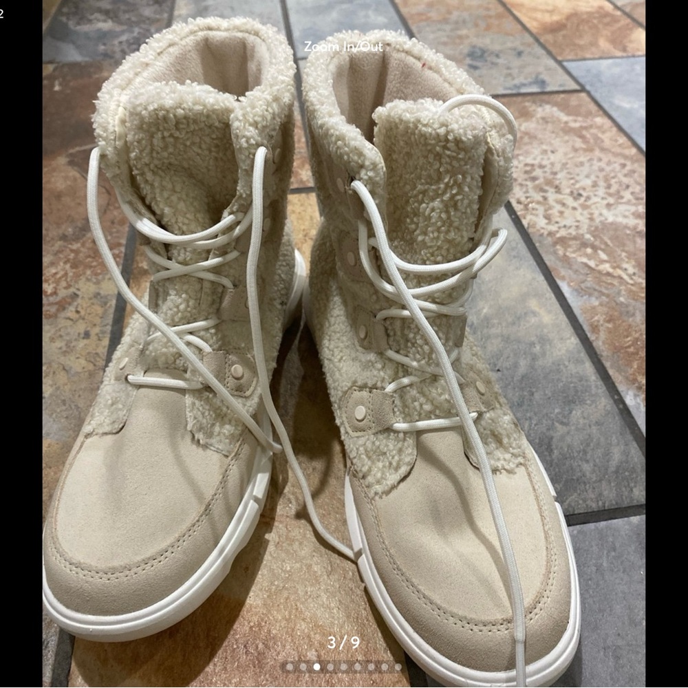 Sorel Women's Tan Winter Boots - Picture 3 of 9